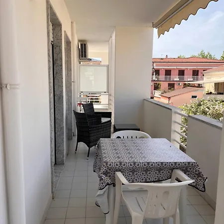 Apartamento Webus Praia a Mare