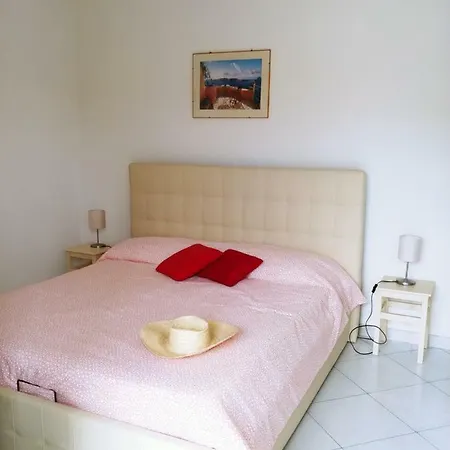 アパート Webus プラーイア・ア・マーレ