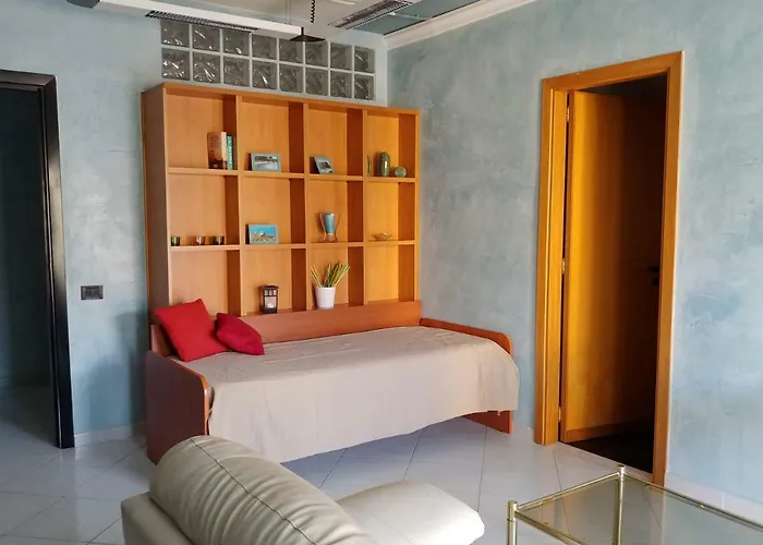 Webus 普拉亚·阿马勒